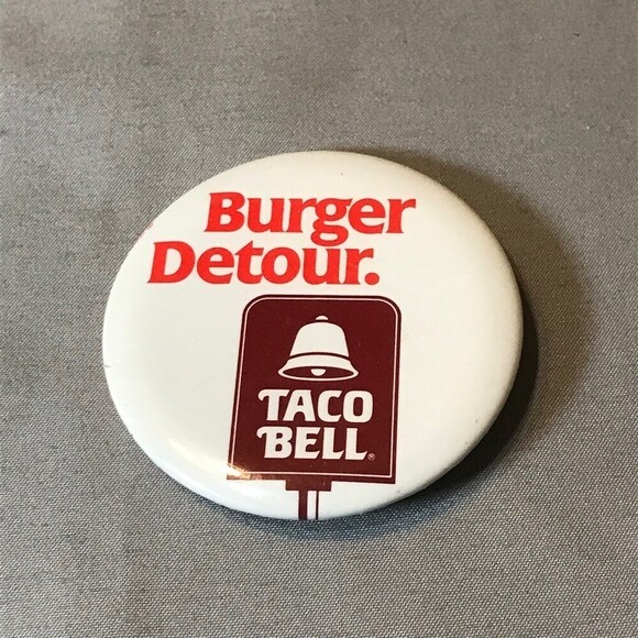 Vintage Taco Bell Burger Detour Tin Button Pin 1986 - Picture 1 of 3